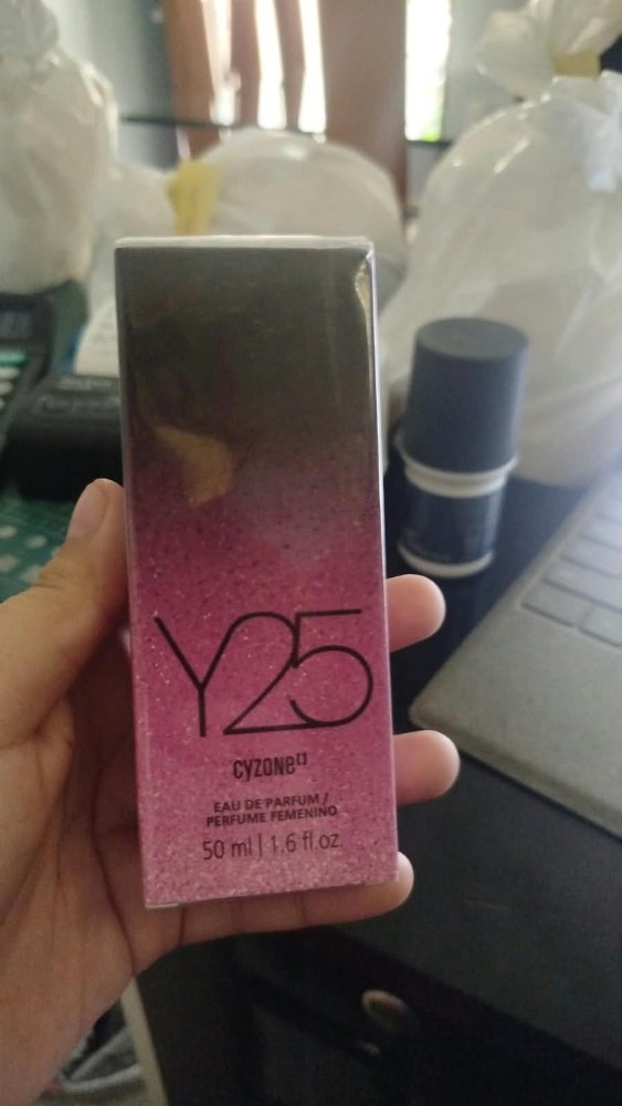 Perfume Y25 Cyzone