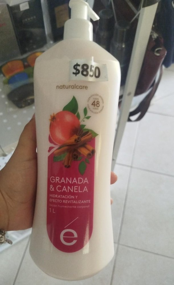 Crema de 1 litro de granada y canela, Ésika