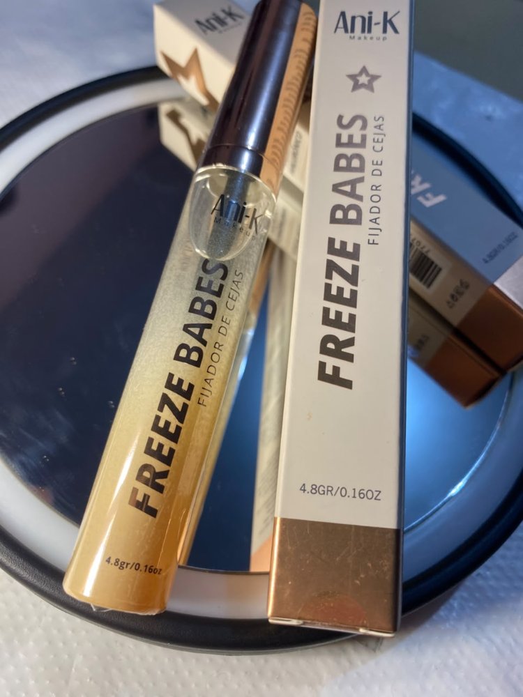 GEL FIJADOR DE CEJAS FREEZE BABES