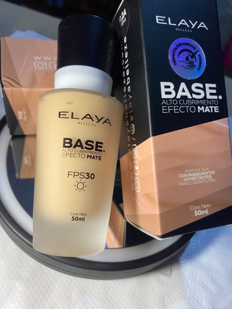 BASE ELAYA ALTA COBERTURA MATTE