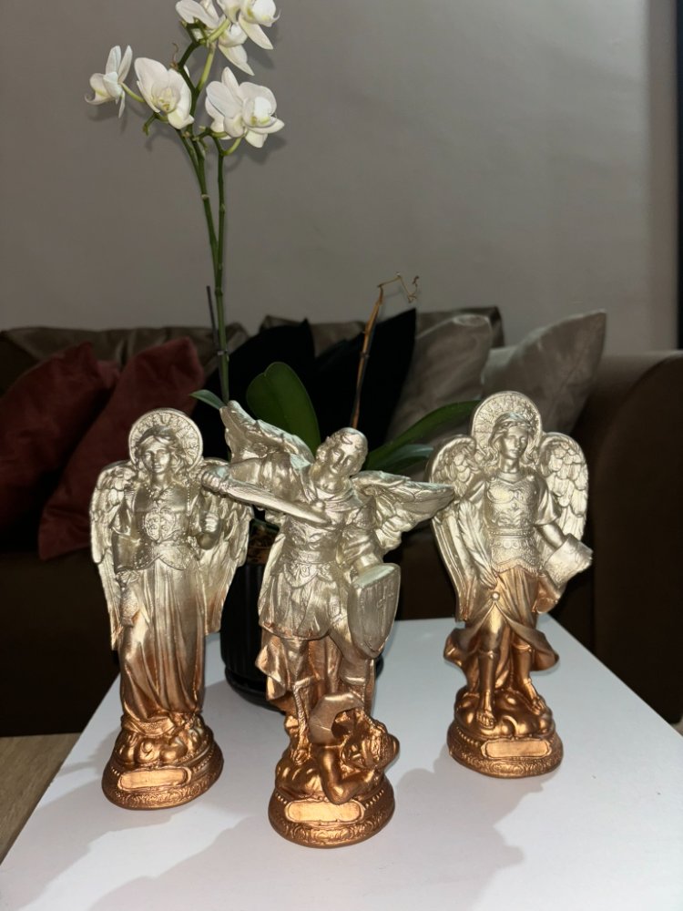 Arcángeles Corte Celestial (22 cm)
