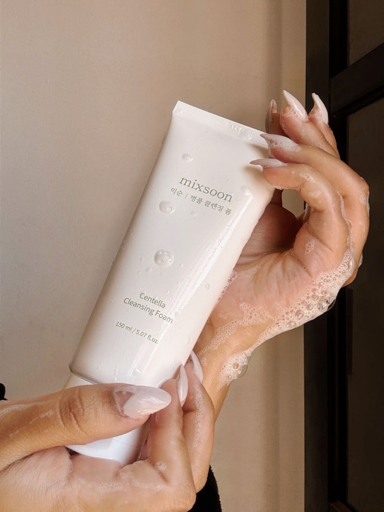 Centella cleasing foam
