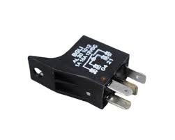 relay luces pulsar 180 ug- 220