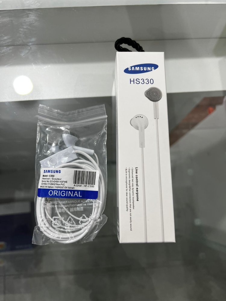 AURICULAR HS330 SAMSUNG CON CABLE