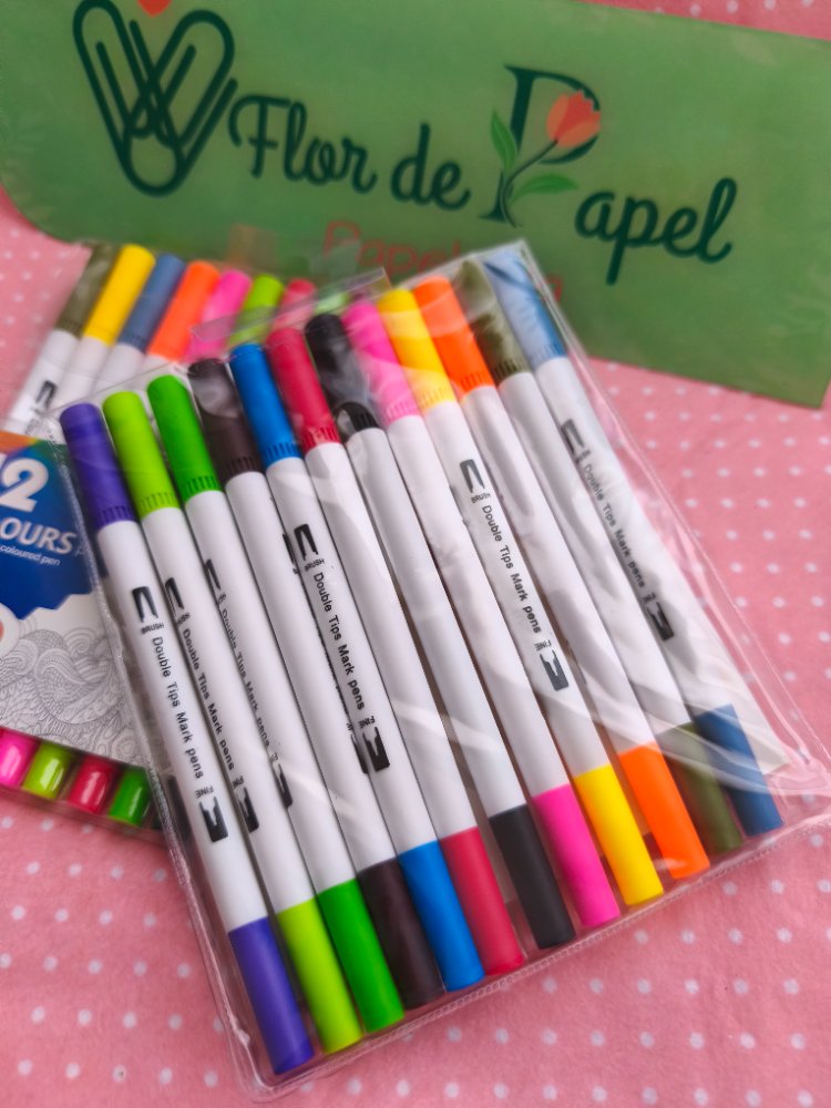 Kit com 12 Canetinhas - 'Brush/Fine Line JQ