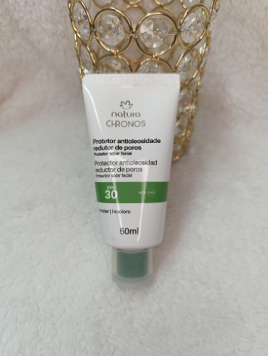 Protector antioleosidad reductor de poros 30fps