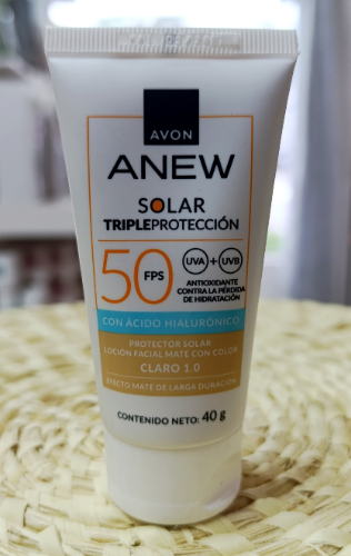 Anew protector facial 50fps tono claro 40g