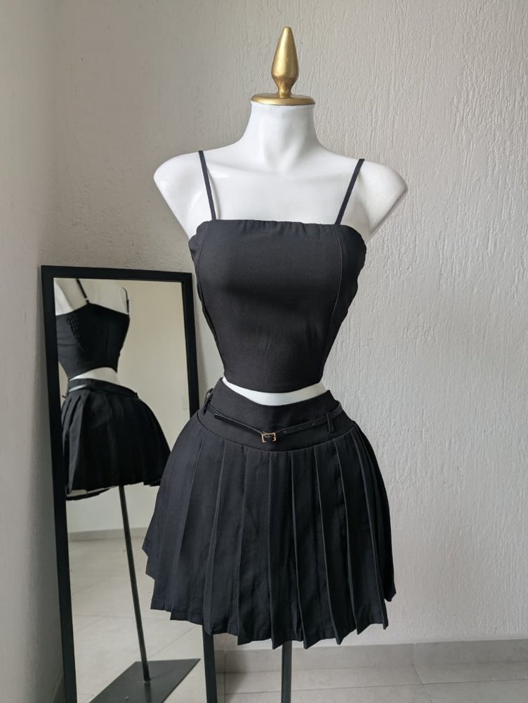 conjunto semi formal falda top negro 890