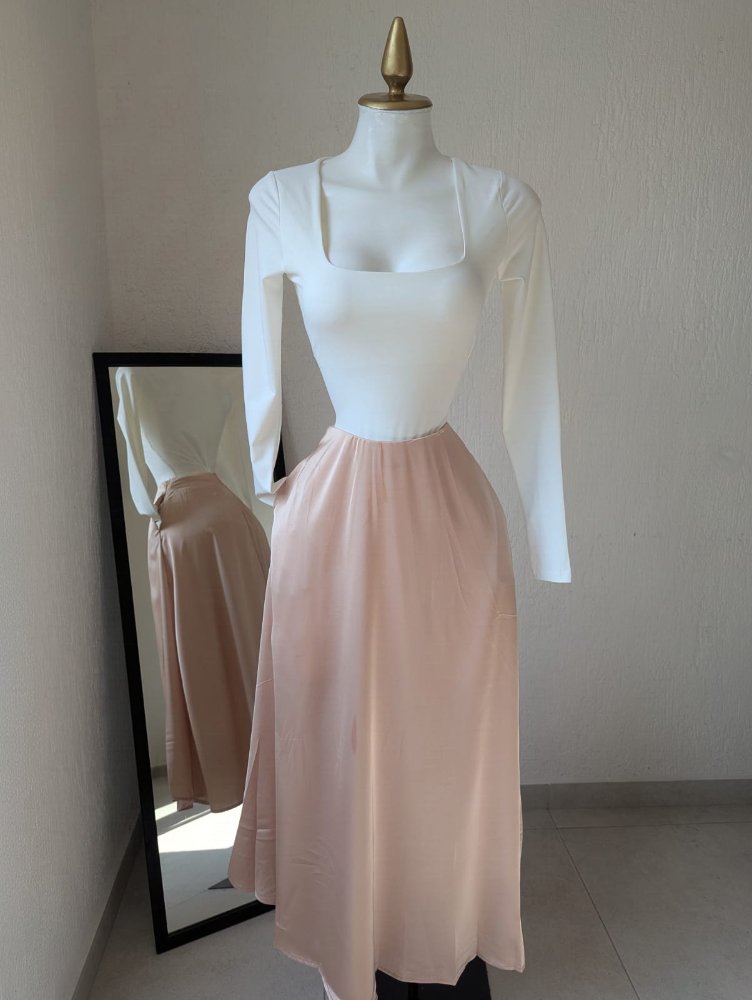falda satín 2784 beige SALVA