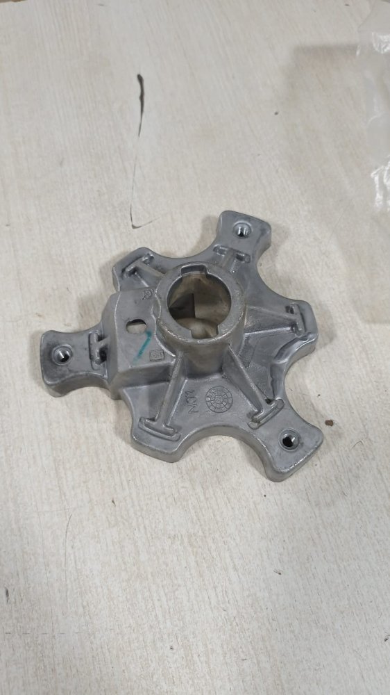 SOPORTE PARA CESTO WHIRKPOOL 3 TORNILLOS