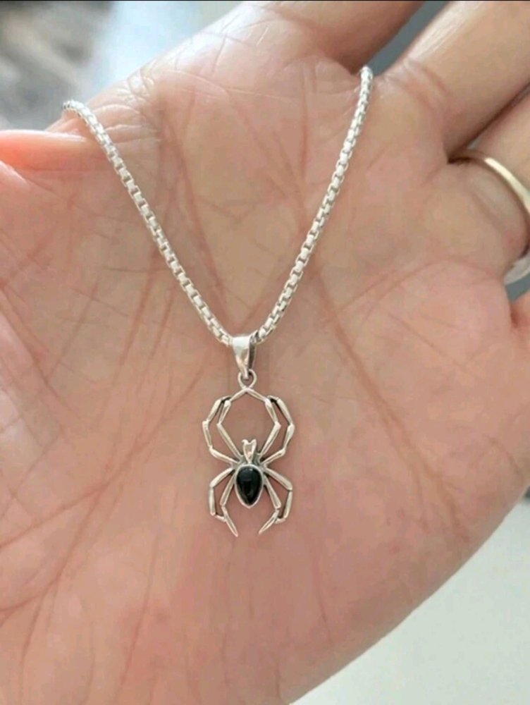 COLLAR DE ARAÑA