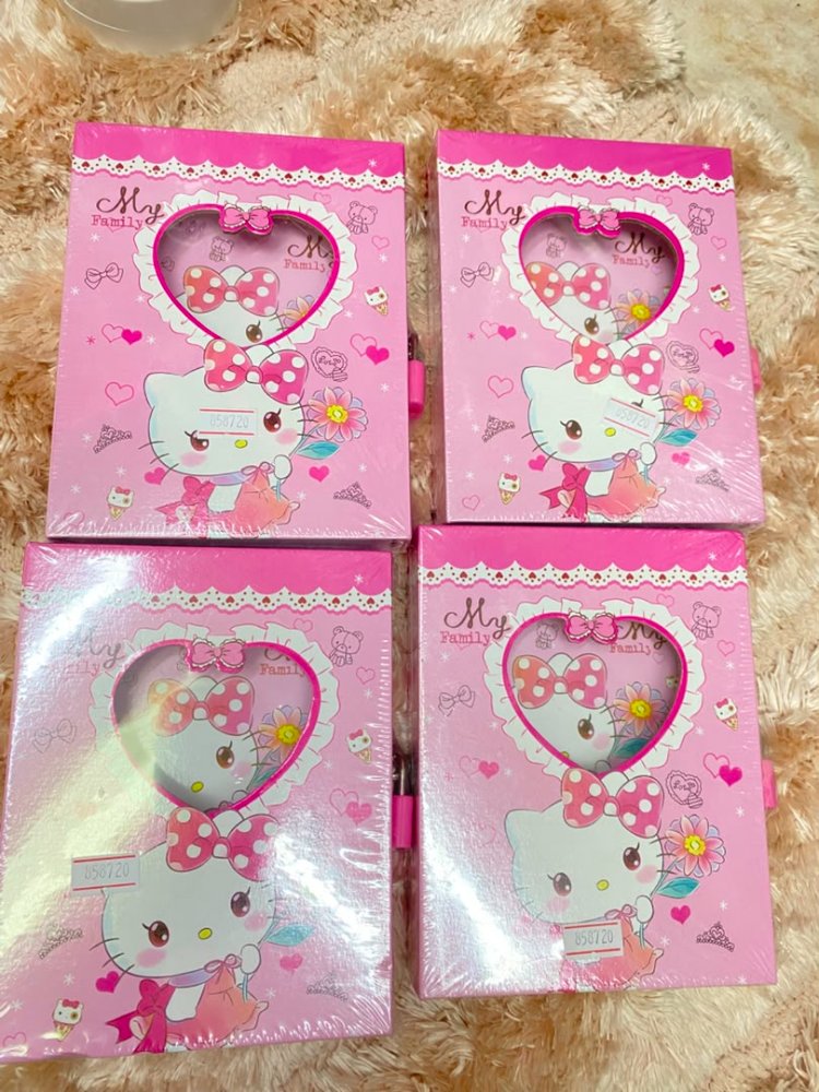 diario de hello kitty