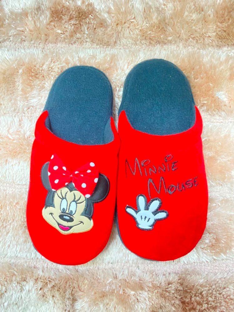 PANTUFLAS MATERNAS DE MINNIE