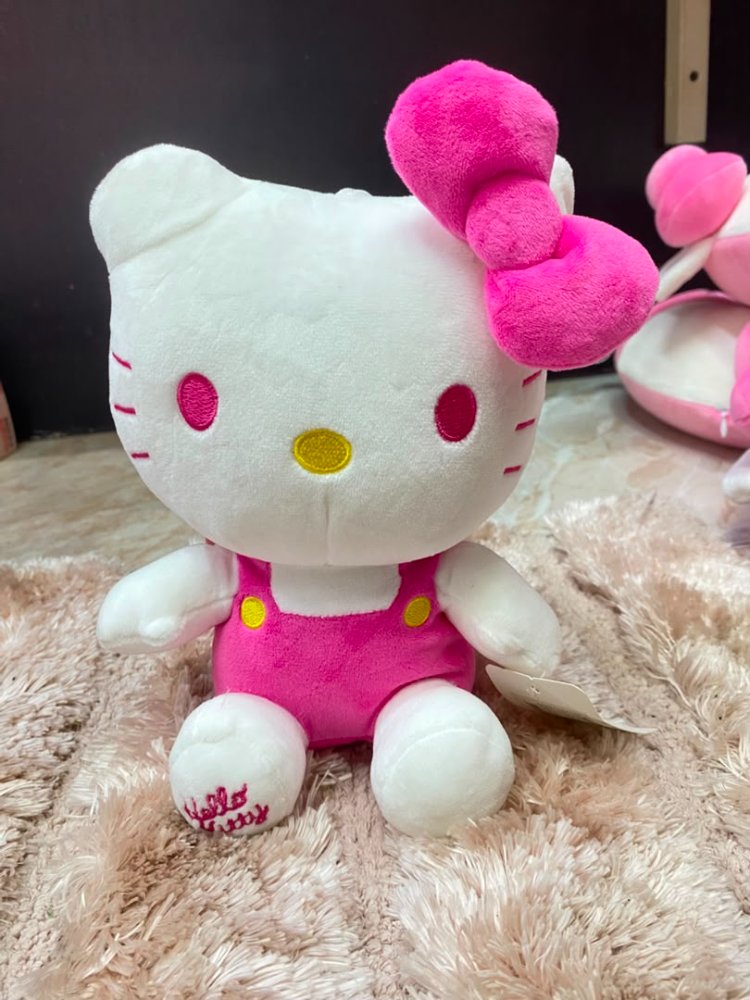 peluche de hello kitty