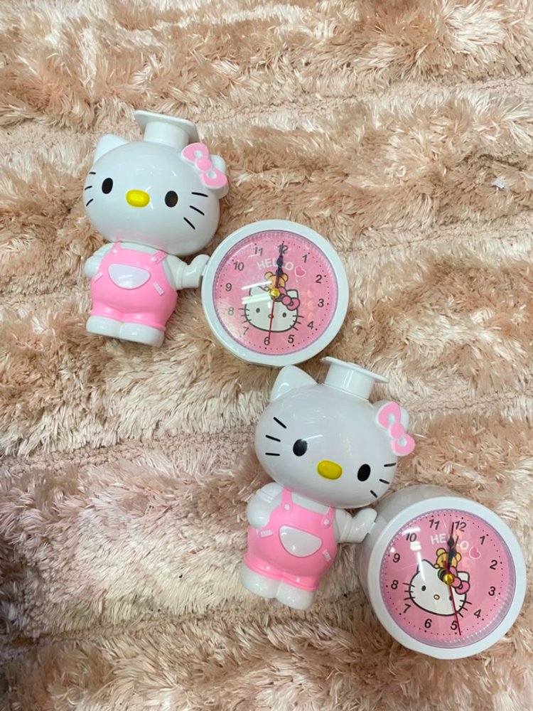 reloj sencillo despertar de kello kitty
