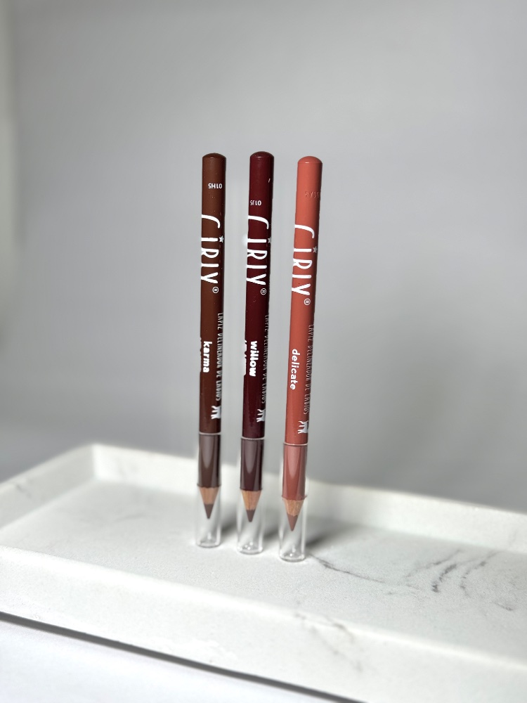 Delineador de labios Girly