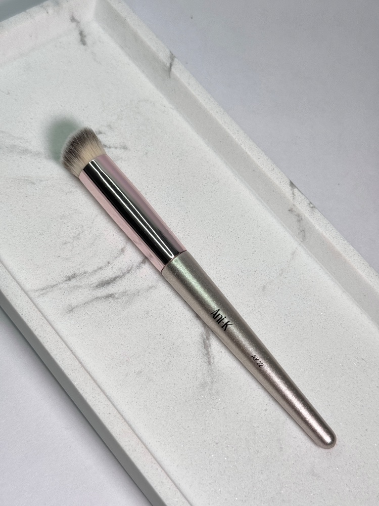 Brocha AK22 para correctorAni-k