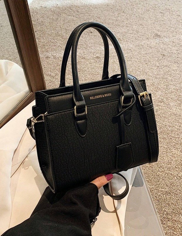 CARTERA NEGRA MATTE