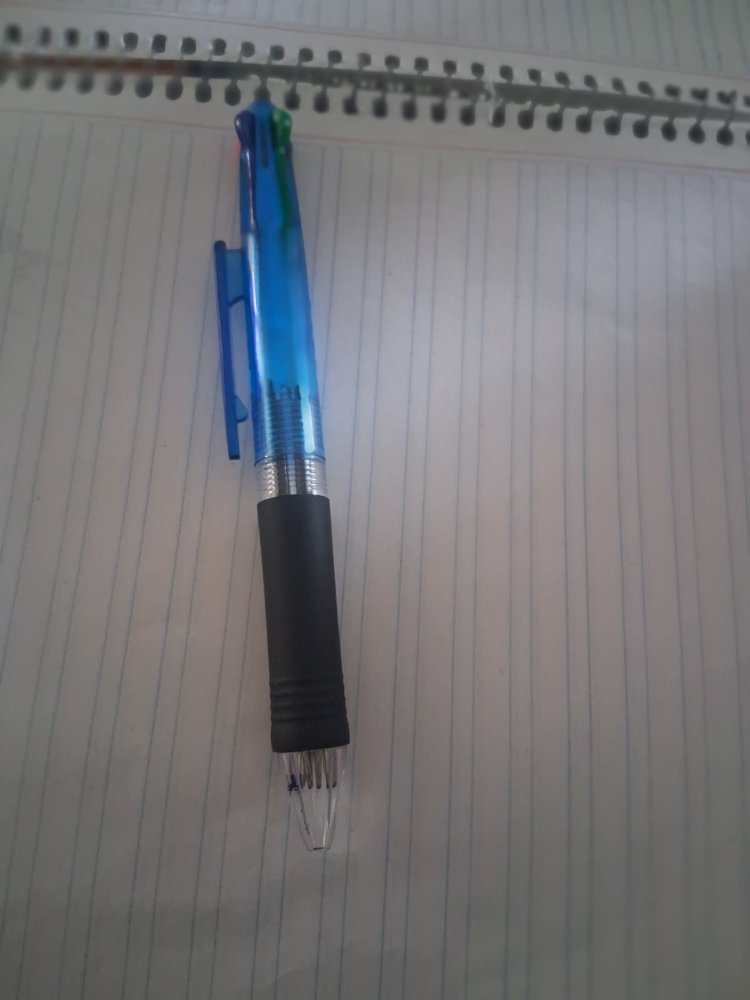 lapicero de 4 colores