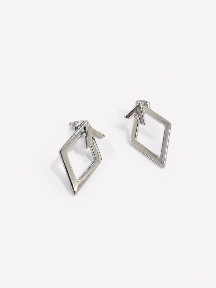 Aretes 16