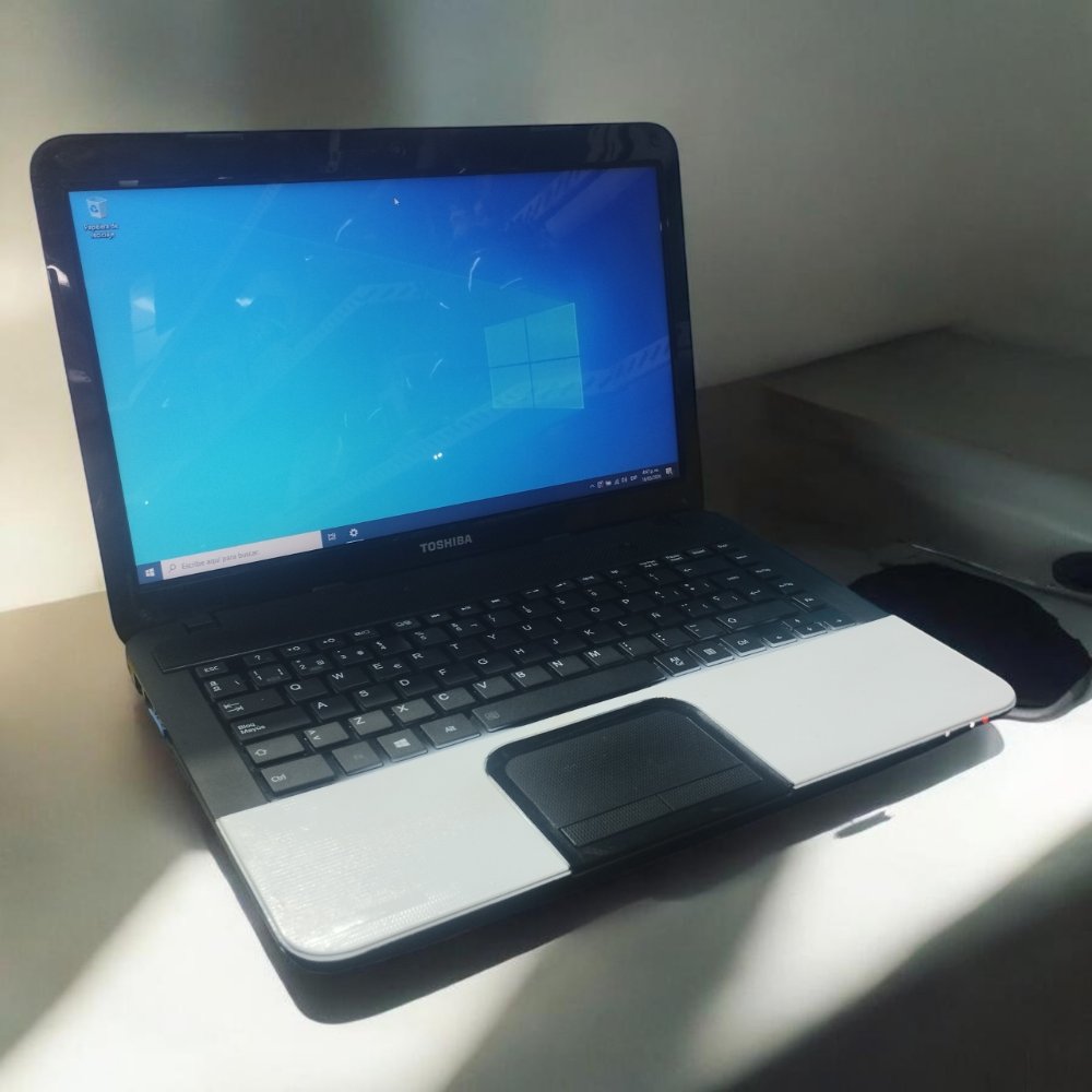 Laptop Toshiba Satelite C845D-SP4327SL
