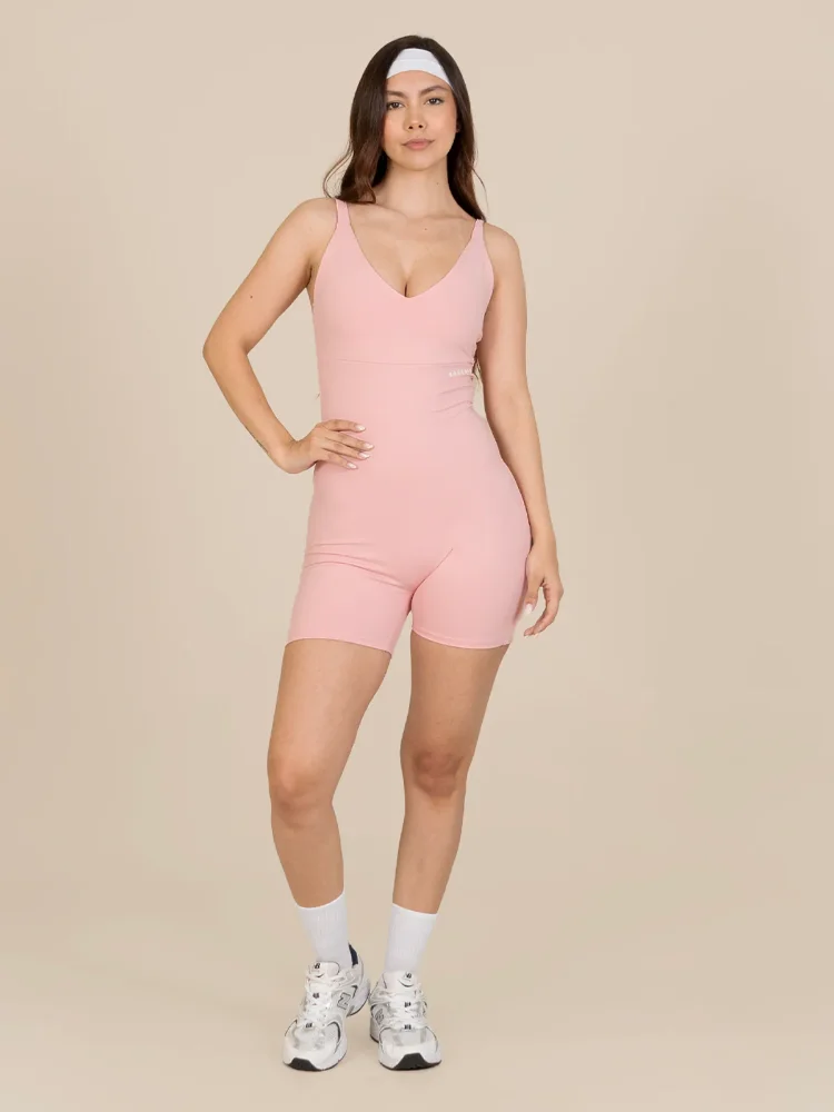 GF9001 - Enterizo corto rosa