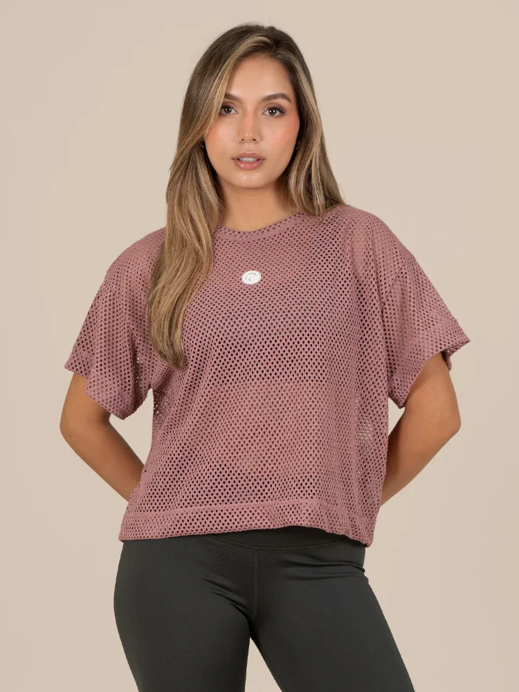 GF1032 - Camiseta malla rosa vieja