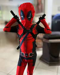disfraz deadpool octubre