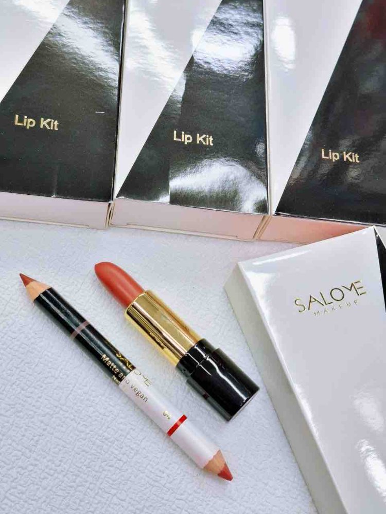 Kit de lapiz doble y labial