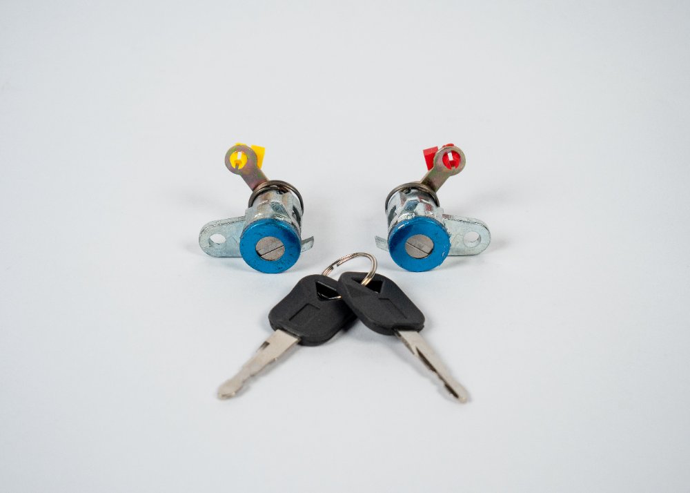 PAR DE CERRADURA PUERTAS CON LLAVE