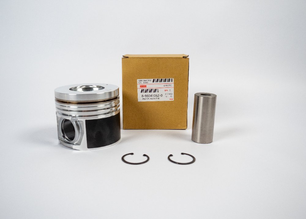 PISTON 4HK1