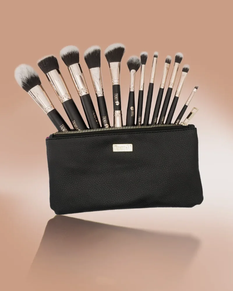 KIT BROCHAS NEGRAS DE TRENDY