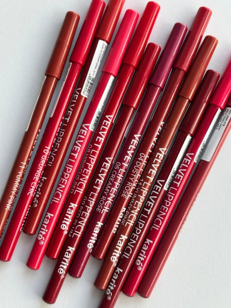 LAPIZ DE LABIOS VELVET KARITE