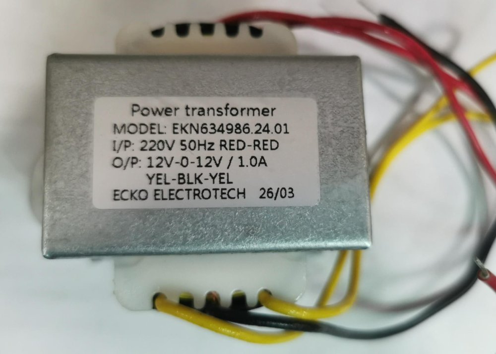 TRANSFORMADOR  1A CON PUNTO MEDIO 12V 0 12V