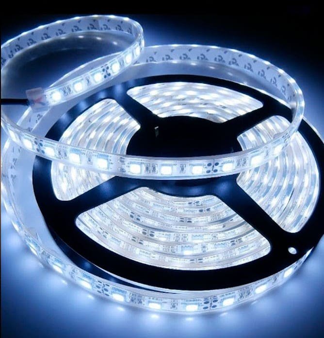 CINTA LED 5050 BLANCO FRIO ROLLO/METRO