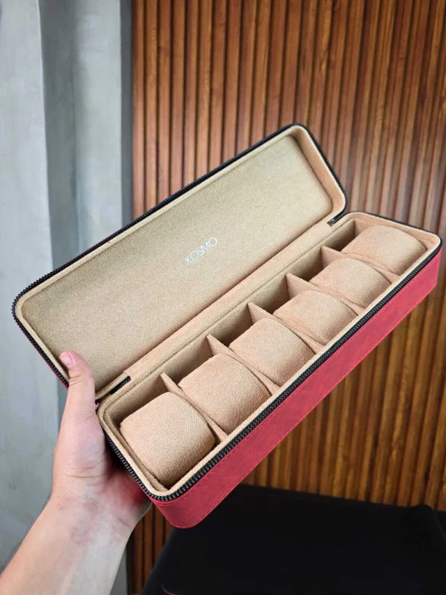 Relojera de 6 Puestos – Exterior Elegante e Interior de Lujo ROJO