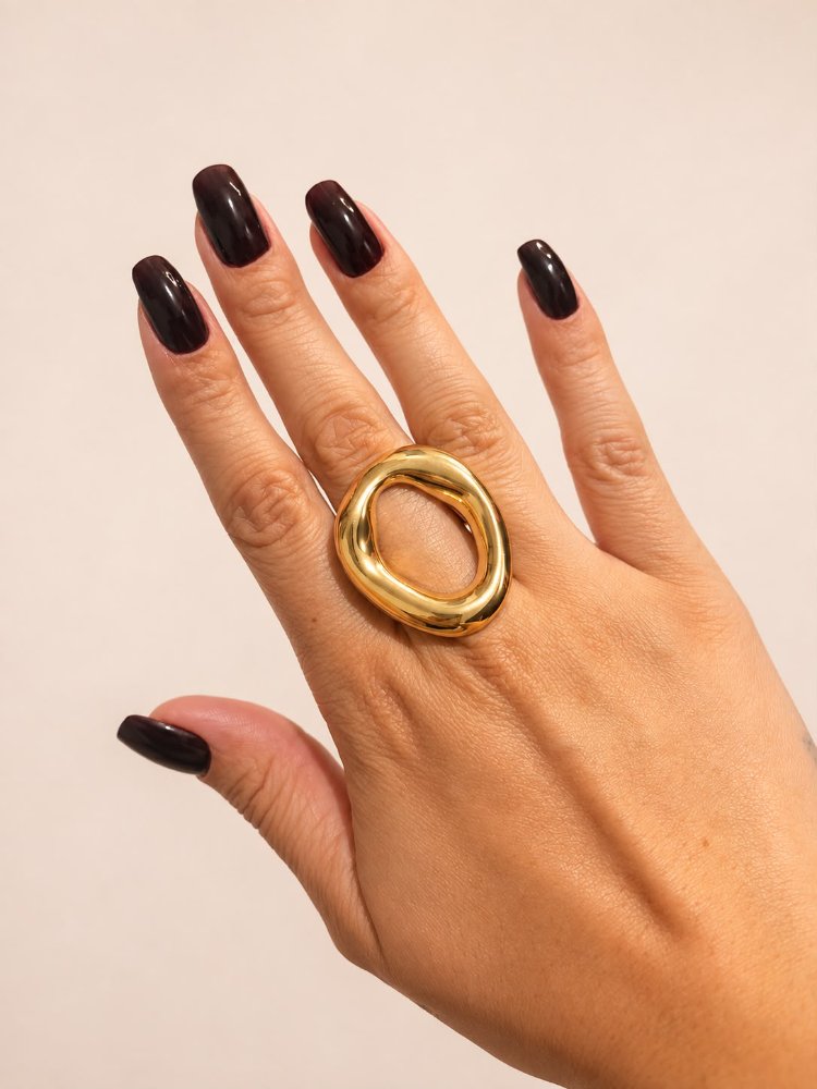 Anel Folheado a Ouro 18k e Prata Design Oval Organico