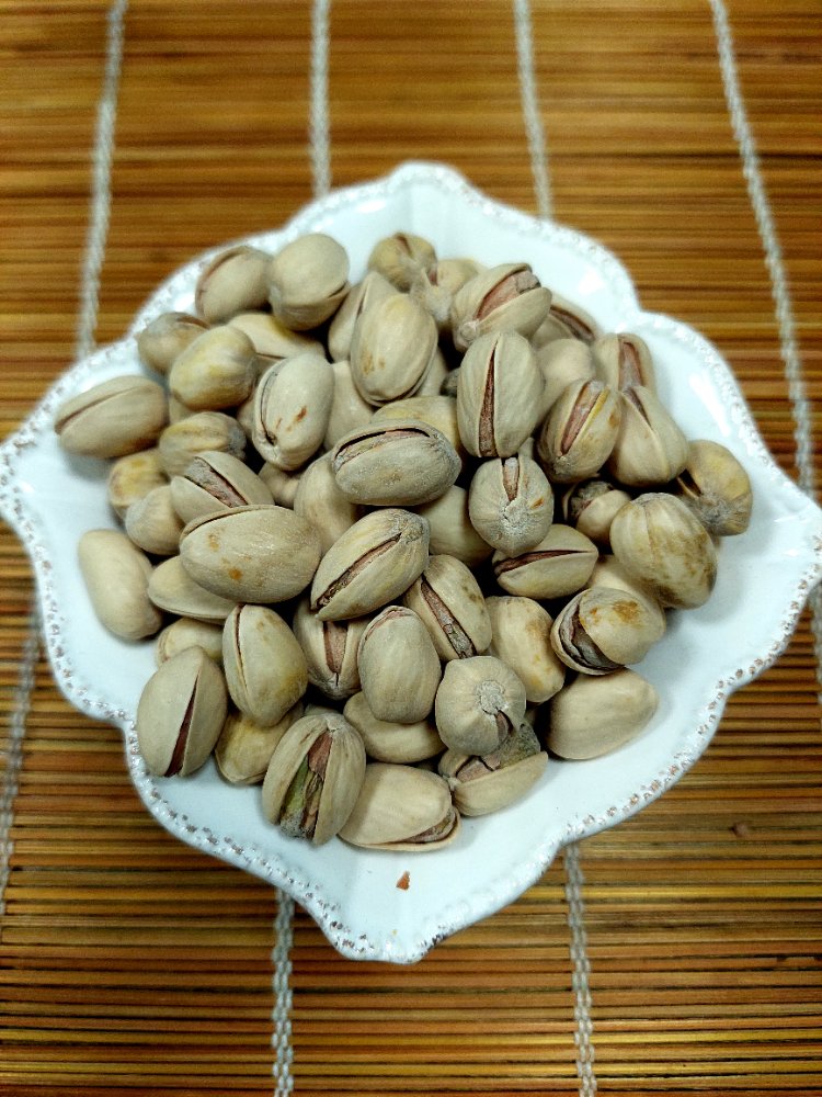 Pistacho tostados y salados c/cascara