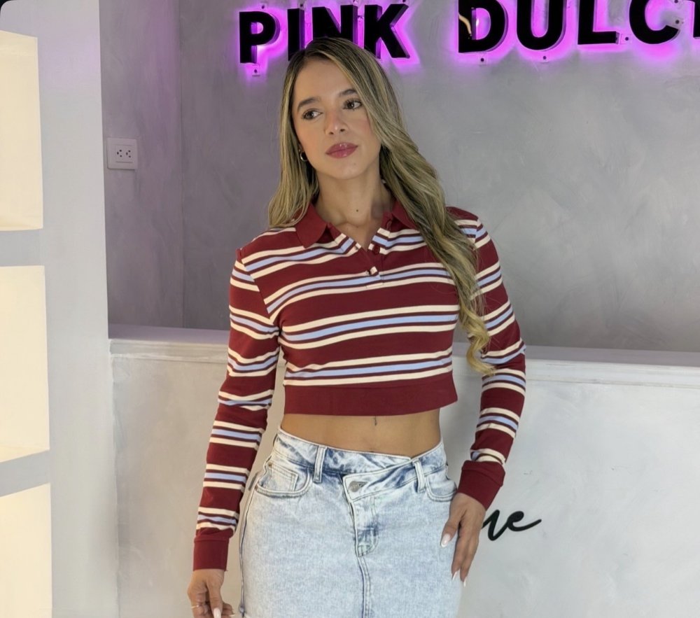 Busito Love poem rojo talla m y l