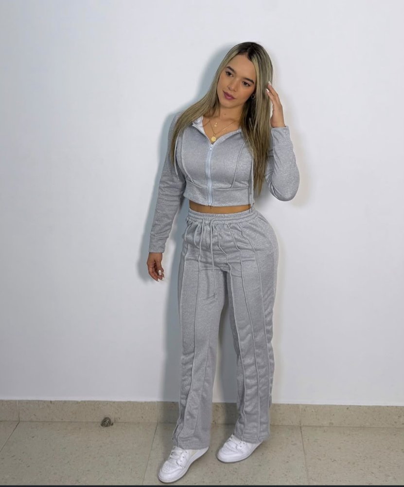 Conjunto gris rallas T.S