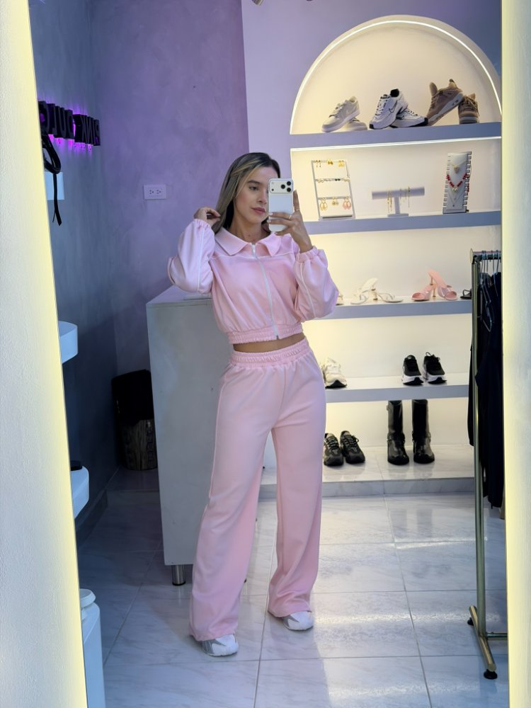 Conjunto buso y sudadera rosa T.U