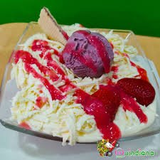 ENSALADA DE FRUTOS ROJOS