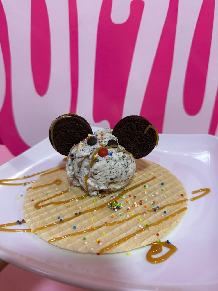OBLEA CON HELADO