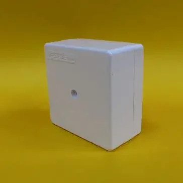 CAJA  DISTRIBUCION SOBREPUESTA