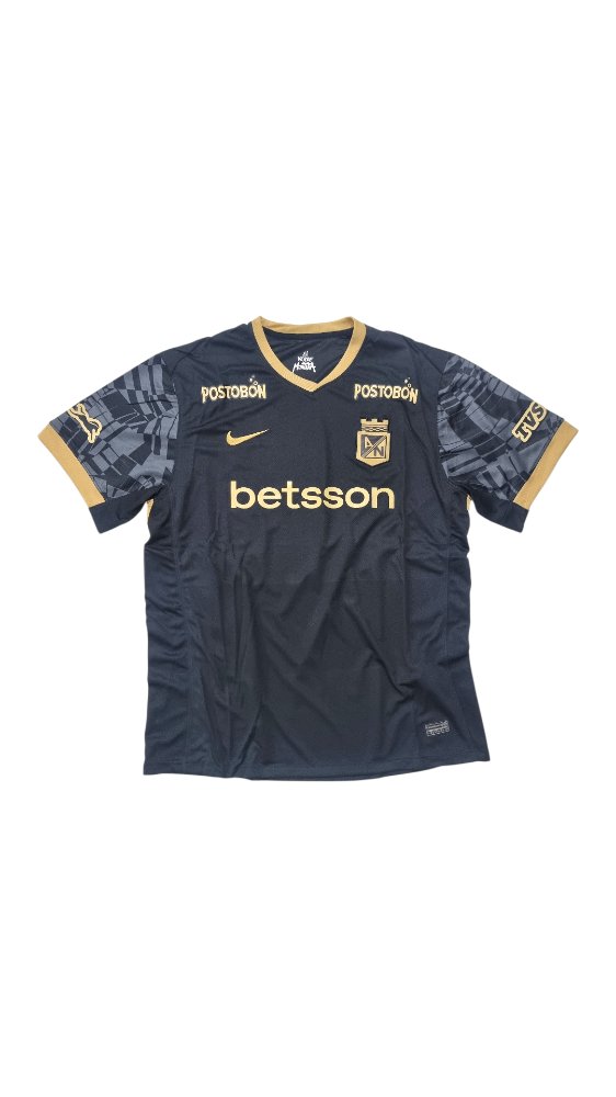 CAMISETA NACIONAL NEGRA