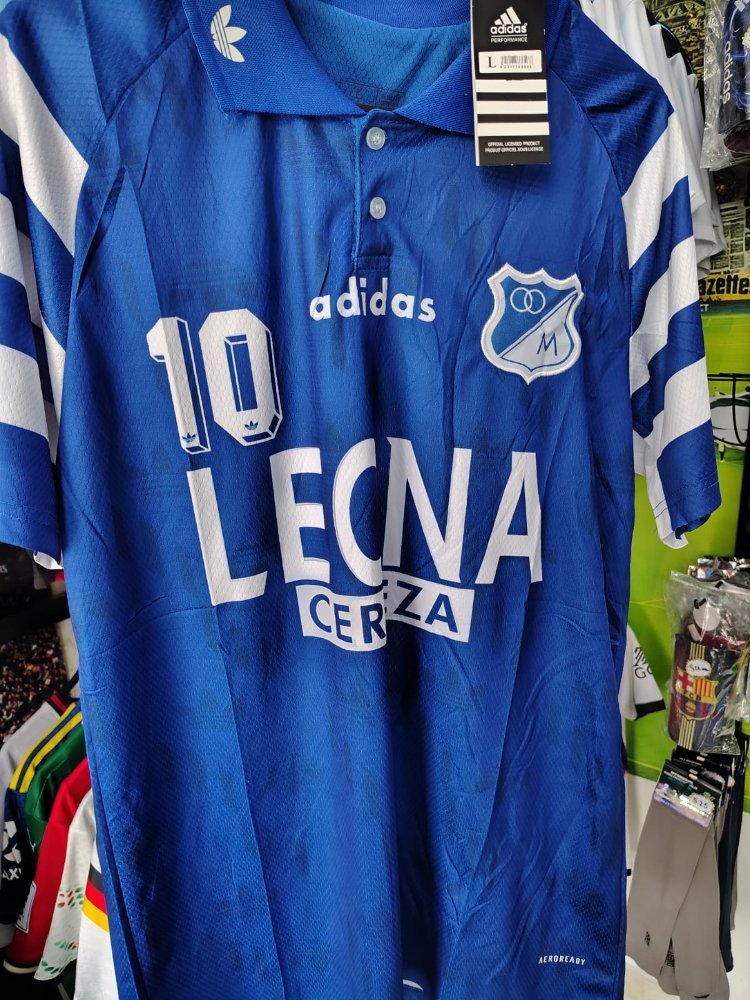 CAMISETA RETRO FUTBOL COLOMBIANO