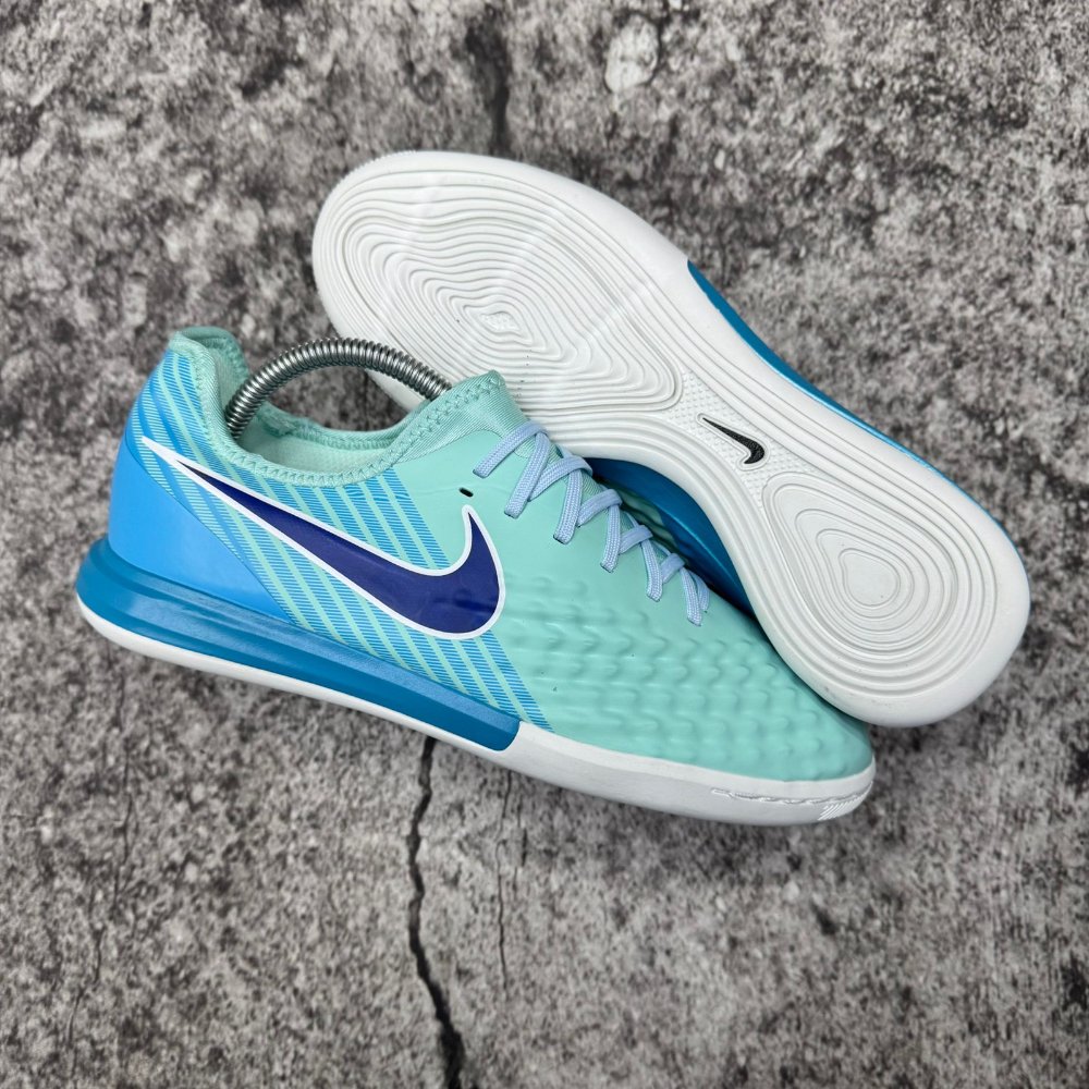 Futsal Lunar Gato Ref 122