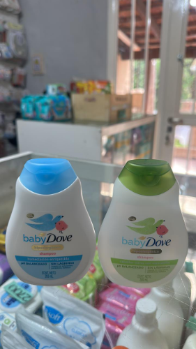 Shampoo Dove baby
