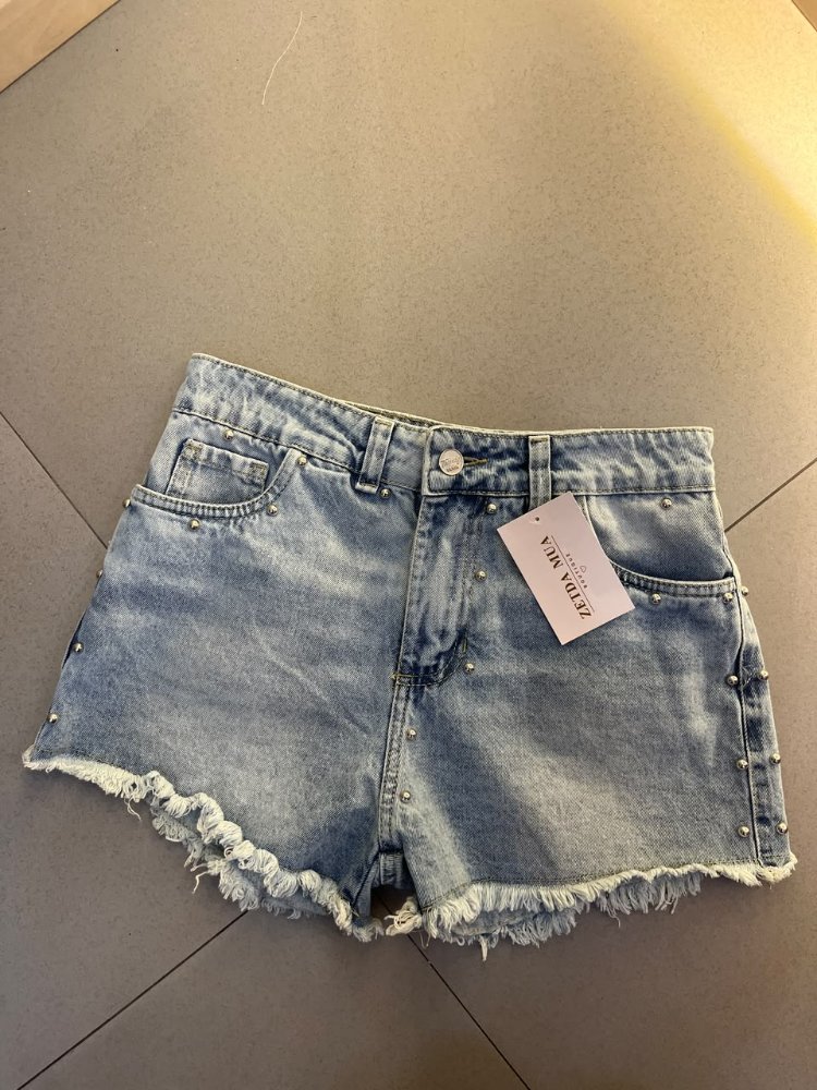 Short taches