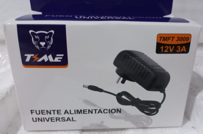Fuente de alimentacion 12V 2A